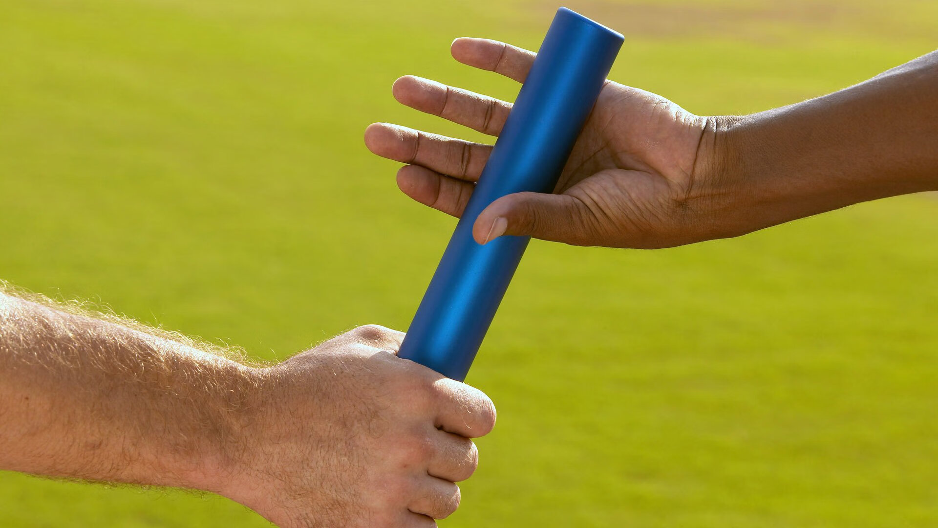 当蓝黑军团轻取韩国，C罗却扛起另一支球队—足球世界的双重叙事