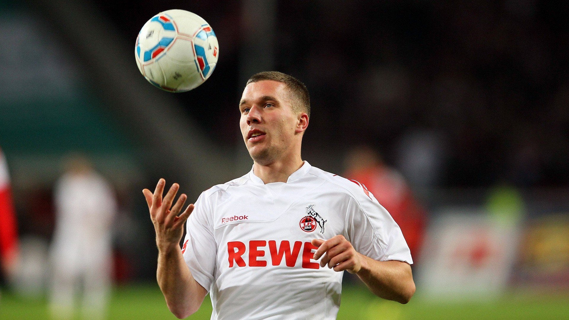 HTH Sports-压力下的蜕变，格纳布里爆发引领墨西哥速胜韩国